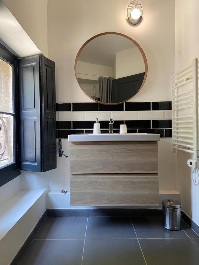 Appartement De Standing Au Coeur D'Avignon Exteriér fotografie